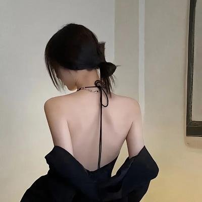 重返悲谷